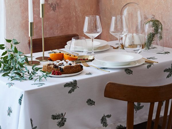 obrus świerkowy las - MUMLA