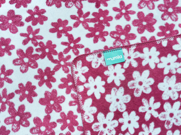 koc fioletowe kwiaty - MUMLA