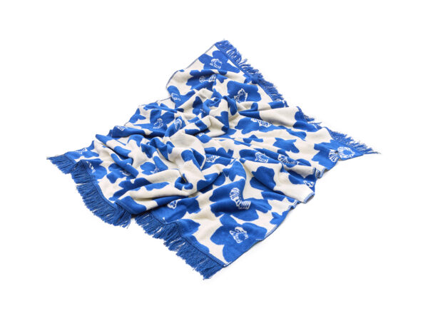 blanket blue flowers - MUMLA