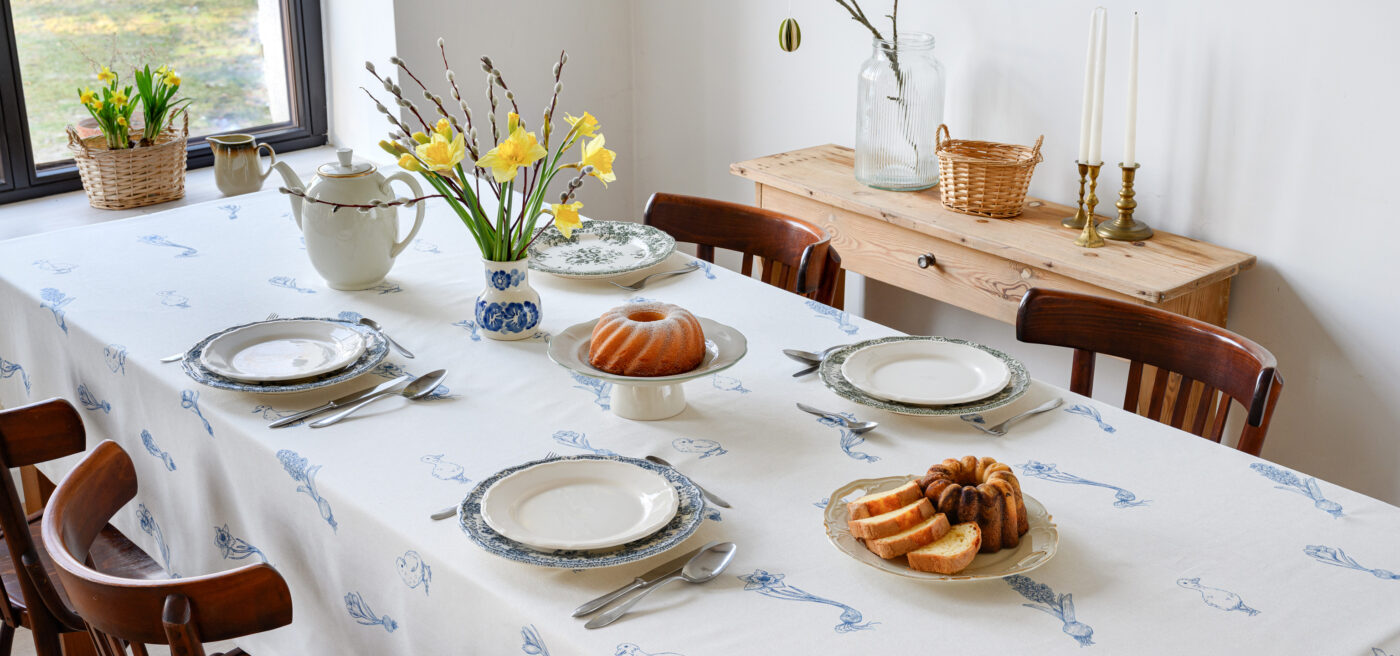 obrus niebieska wiosna - MUMLA