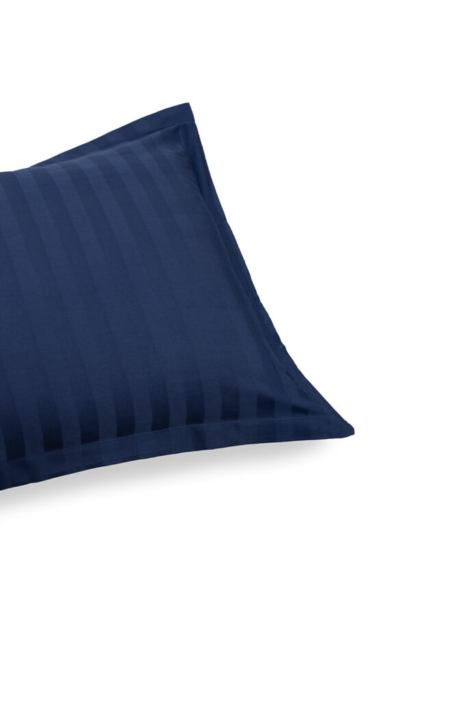 poszewka satin granatowa pasy - MUMLA